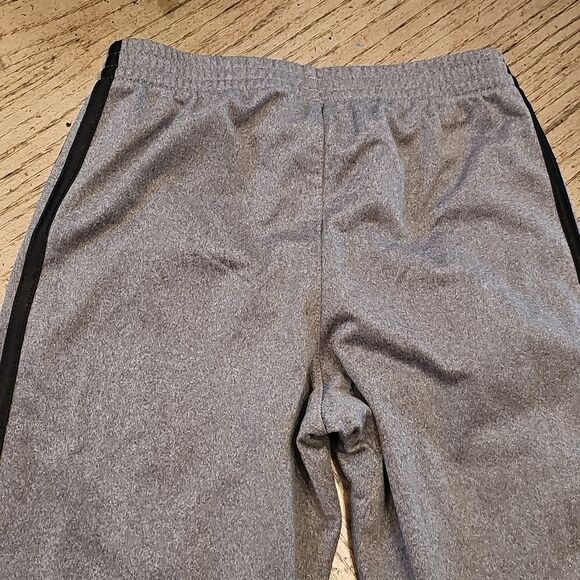Adidas Kids Gray Joggers with Black Stripes Size 7 - Picture 11 of 12